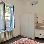 House Cogoleto